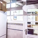 Corral De La O Triana Apartment By Valcambre